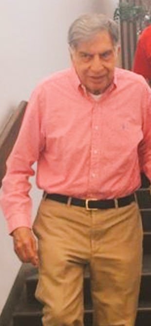 आदरणीय"रतन टाटा" जी का 86 साल की उम्र में निधन हो जाने पर बहुत से लोगो की आस मिट गई हैं। "Om Shanti"
#RatanTataPassedAway