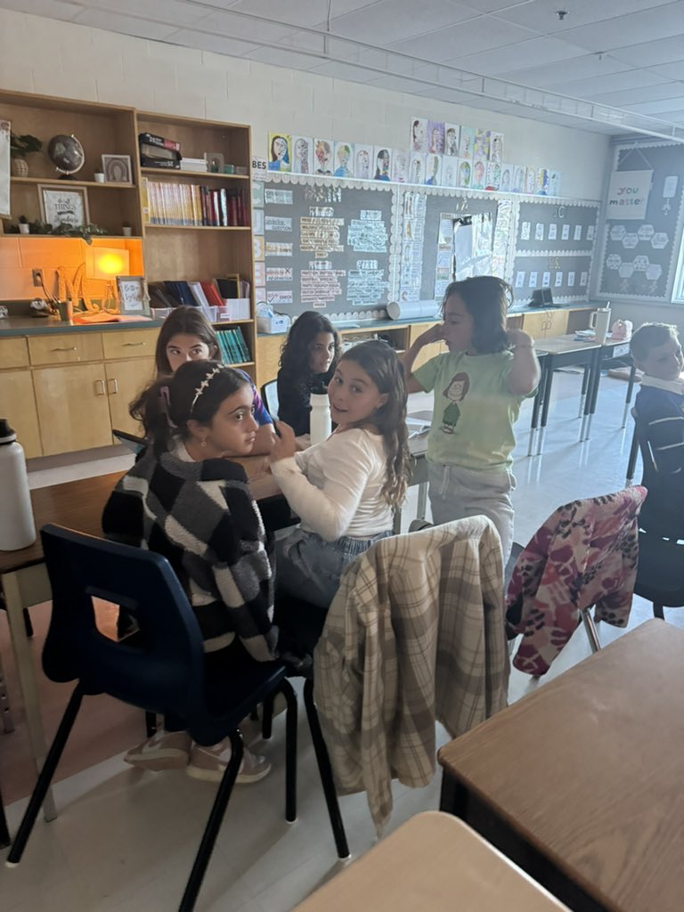 machado_ms's tweet image. Playing Kahoot today to review for our operations check-in tomorrow!