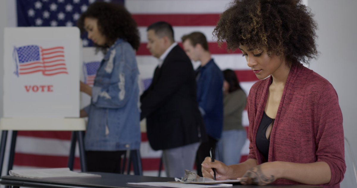 usedgov's tweet photo. Voting should be a habit, not a hobby, for young voters. 

Here's how institutes of higher ed can help eligible students register to vote &amp; participate in our democratic process: https://t.co/hAEIhcRDFB

Download &amp; share ED's "Student Voter Toolkit": https://t.co/4kQHcffwIC https://t.co/qDEAkWRN4F