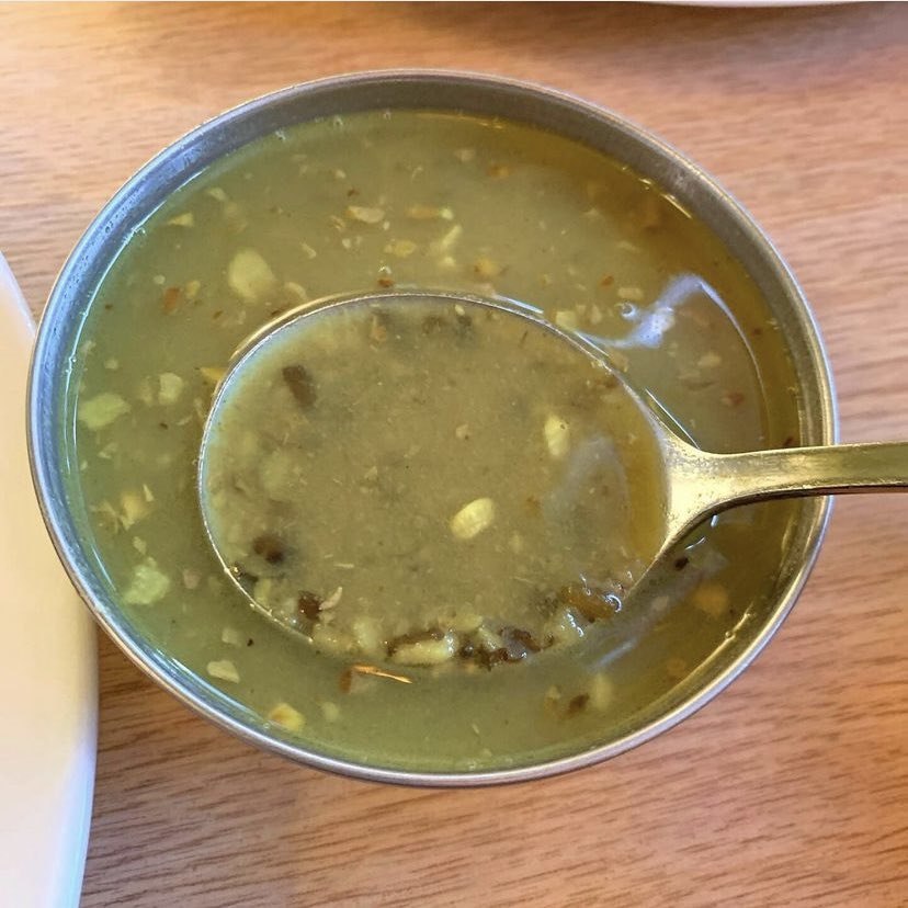 napndab's tweet photo. え！町田なのに？ネパール餃子酒場そるてぃ (町田)

ダルバートマトン
パニプリ

「とてもいい塩梅🌶️」

#ダルバート #dalbhat #ネパール料理 #nepalifood #パニプリ #panipuri https://t.co/PVTTo5jzDk