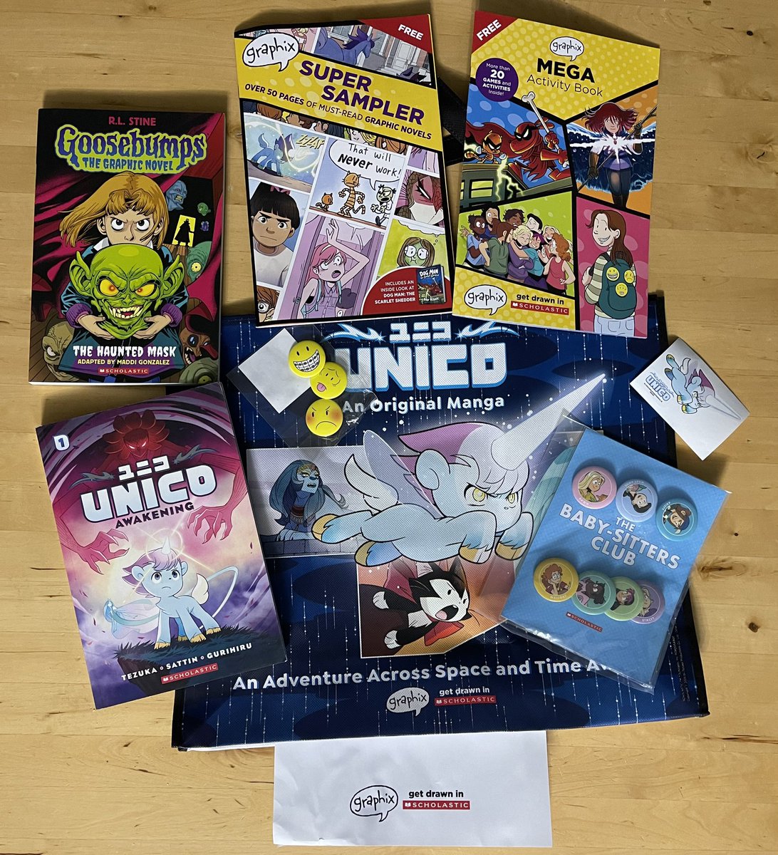 historycomics's tweet photo. Feeling completely spoiled by @GraphixBooks with today’s mail awesomeness! WOW! A wonderful gift of literacy, fun, and imagination! Can’t wait to share at school!
#TeachingWithComics https://t.co/ywRxZ6xZXv