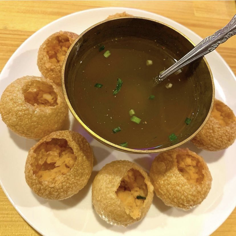 napndab's tweet photo. ネパーリバンシャガル&amp;インドカレーさくら (仲御徒町)

ネパーリタリセット
・マトン
パニプリ

「長い米♪長い米♪」

#ダルバート #dalbhat #ネパール料理 #nepalifood #パニプリ #panipuri https://t.co/0NFJnjkku5