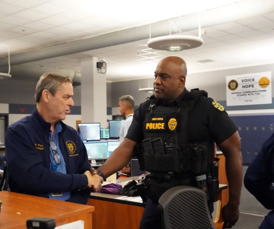 Orlando Police tweet media