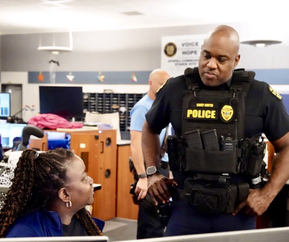 Orlando Police tweet media