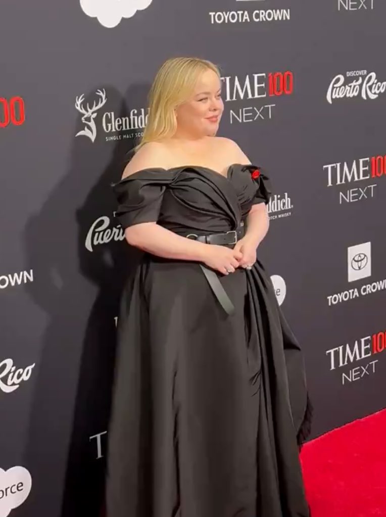 vicsssversion's tweet image. MOTHER  #Time100Next