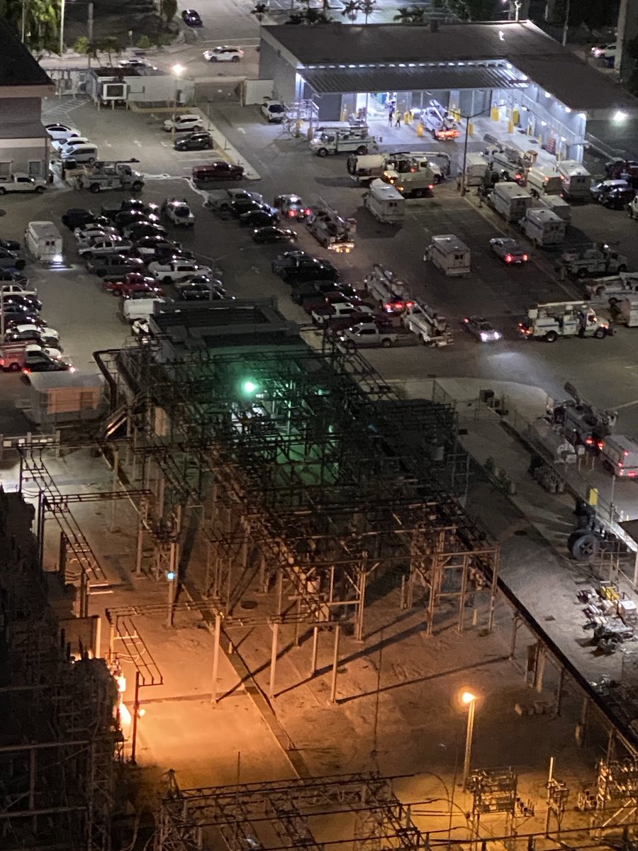 Asit Misra ☀️ (@misraasit) on Twitter photo #Florida power on standby for #hurricane #Milton in #Brickell <a href="/MiamiDadeCounty/">Miami-Dade County</a> #staysafe #Florida power on standby for #hurricane #Milton in #Brickell <a href="/MiamiDadeCounty/">Miami-Dade County</a> #staysafe