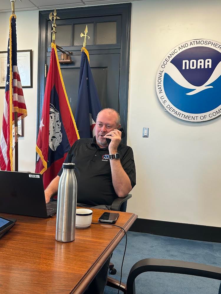 wx4keg's tweet image. Called the heroes at @NWSTampaBay and @NWSMelbourne as they lower the shutters to ride out #Milton. They will be on duty along with our other @NWS offices to issue life-saving information on the front lines 24/7. To all @NWS employees, my heart felt thank you for your service.