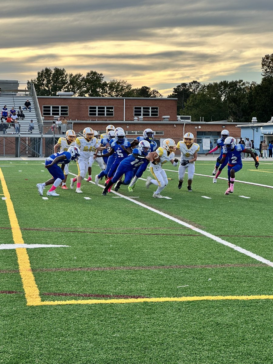 Way to go EAGLES 🦅 continuing to soar on the field! <a href="/IMSEagles/">Independence Eagles</a>