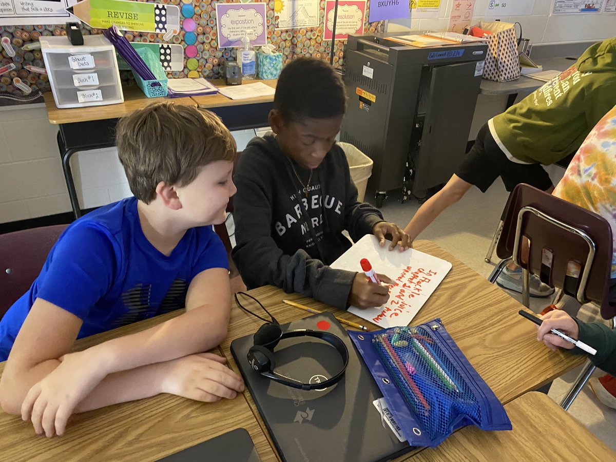 MGD1024's tweet photo. Student engagement is so important. Love using these in my classroom and my students love them too!
@CherokeeSchools 
@BGESTEM 
@KaganOnline https://t.co/Z2SA2IvXtx