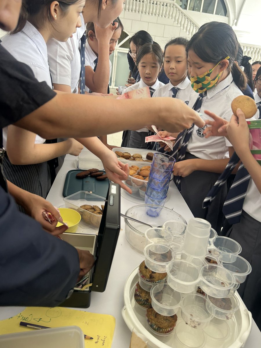 Yesterday Year 8 charity bake sale🧁looking forward to year 7 today and year 6 next week!!