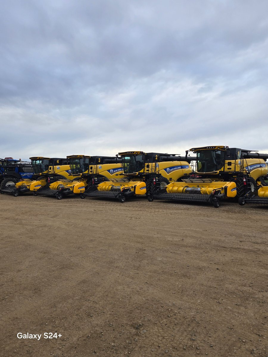 Adios, wir sehn uns nimmer mehr. 😔  
You served us well! 
4 X CR 8.90.
See Mike at 
<a href="/WebbsMachinery/">Webb's Machinery</a>
Vegreville Ab.