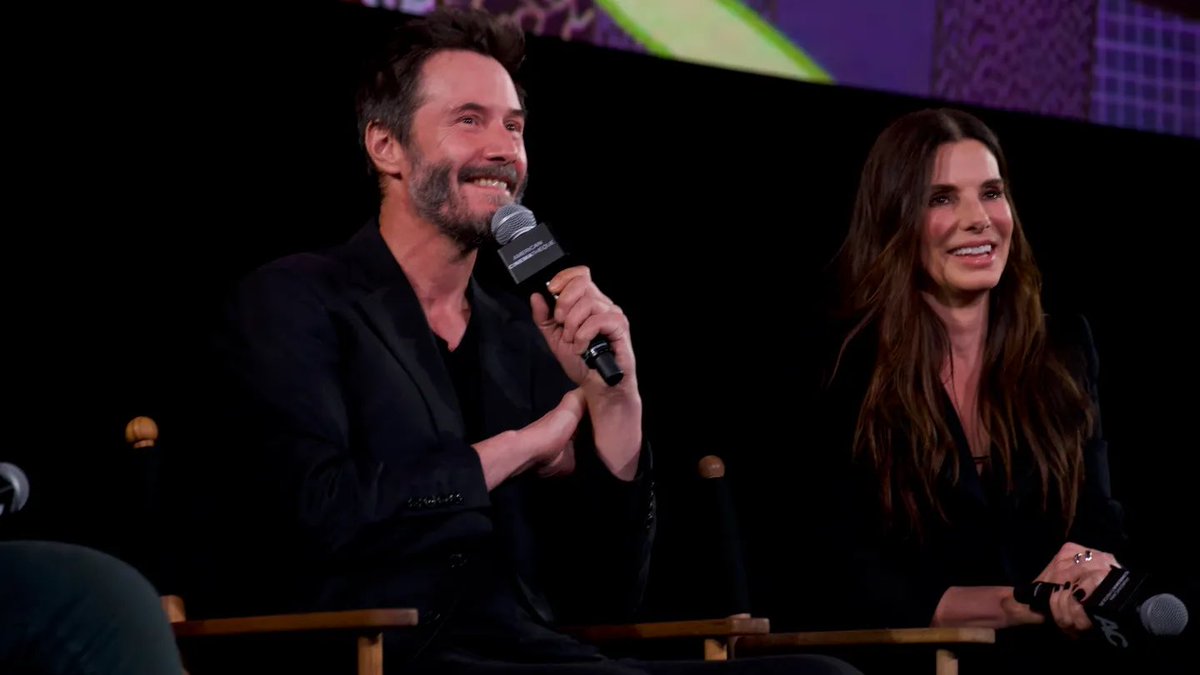 bullockslays's tweet photo. SANDRA BULLOCK AND KEANU REEVES OMFGKSKAKJCKRKFL https://t.co/34GhWDukT0