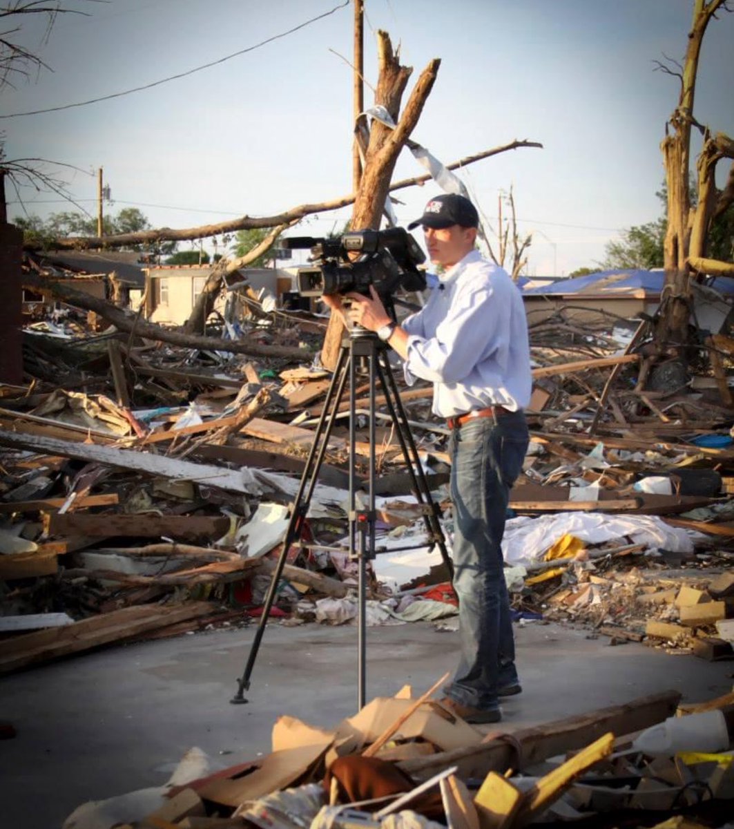 REAL TALK💯

My thoughts and support are with all of our friends in Florida.  
As someone who has professionally covered and lived through too many natural disasters (Joplin, Moore, Isaac) I hope you were able to get the fuck out!

Be safe if you choose to stay, but I have seen