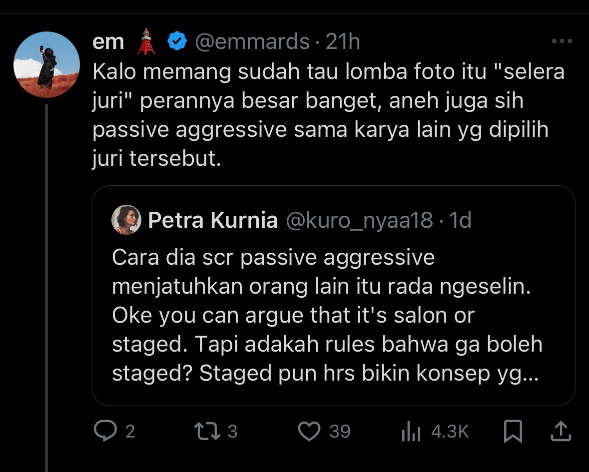em 🗼 tweet media