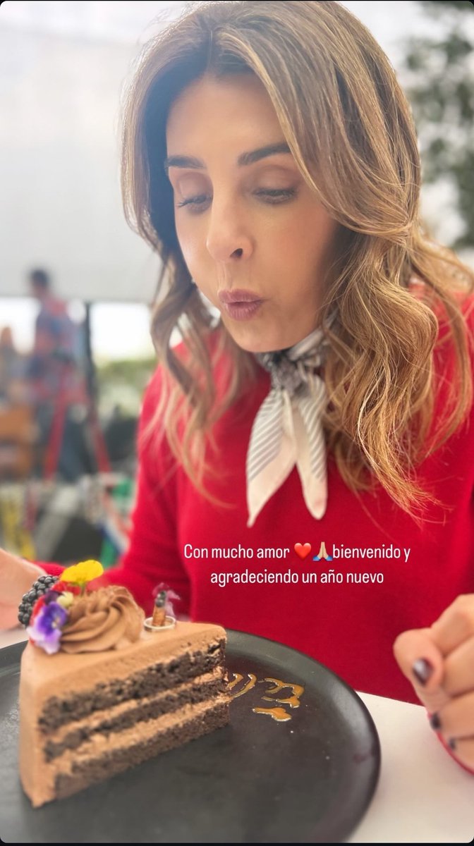 mayrianahogaza's tweet photo. ela com o bolinho dela 🥹💕🤏🏻 https://t.co/jNxrMt69Sz
