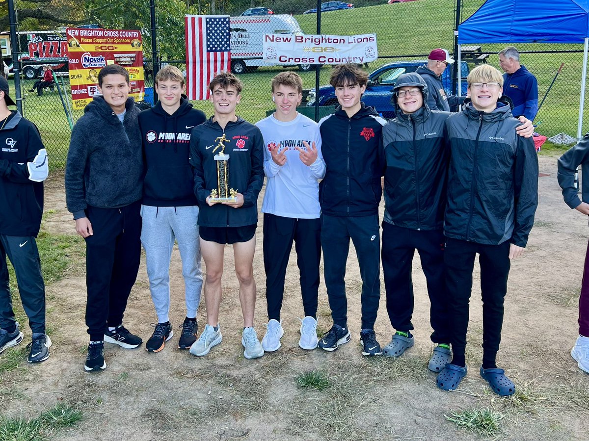 moontigersxc's tweet photo. 2024 MAC Championships conclude with MAXC atop 3 of 4 races. Congrats to Varsity Girls and JV Boys &amp; Girls on their team wins, and special shout outs to Lainey &amp; EJ for winning their races! Boys Varsity narrowly missed the win by 2 points. All in all, a great day for the Tigers! https://t.co/ANcdtaJqW2