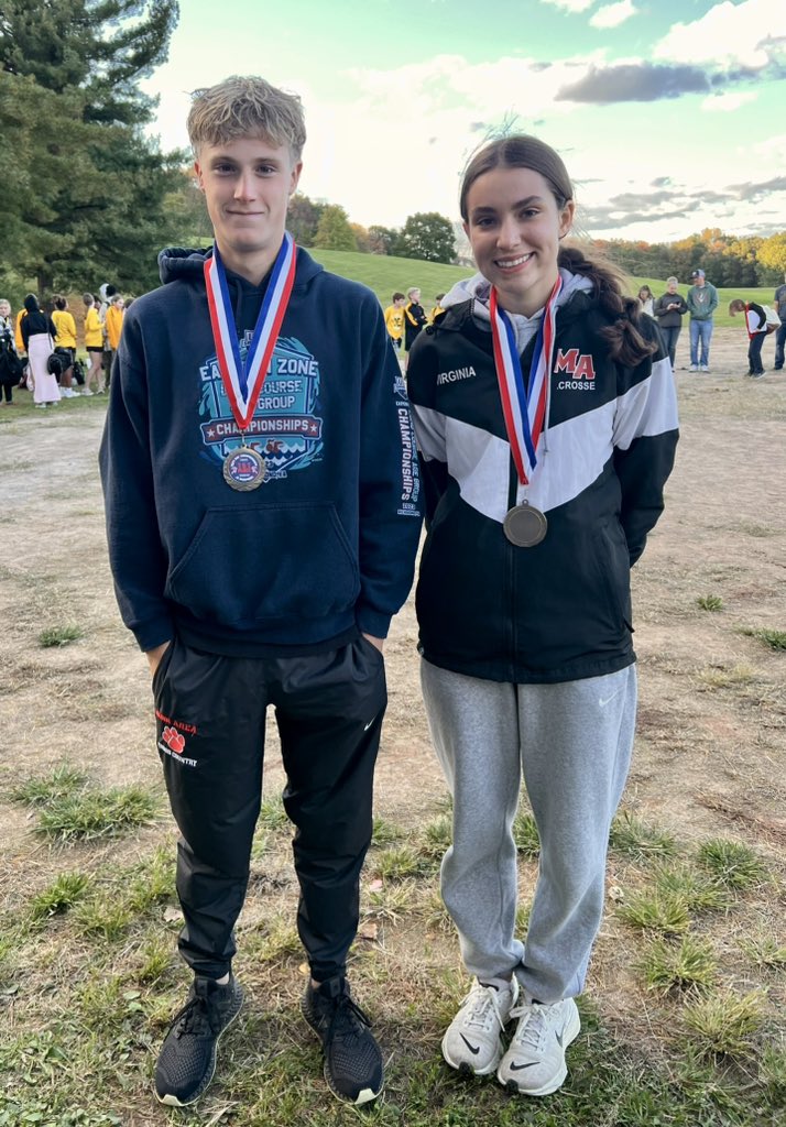 moontigersxc's tweet photo. Lainey &amp; EJ for the win! https://t.co/8LyGLYeNUt