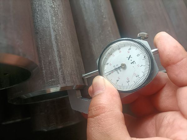 Ida0223's tweet photo. seamless steel pipe
plain end &amp; bevel end
black painting
Tianjin Bao Steel Co.,ltd
Tianjin city, China
Whatsapp/Wechat: +86 18875737496
Email:ida@tjbaosteel.com
#seamless #pipe #tube #steel #ASTM106 #API5L #ASTMA53 #bevelend #plainend #bevel #blackpainting #seamlesspipe #sch40 https://t.co/RThVFrp6zN