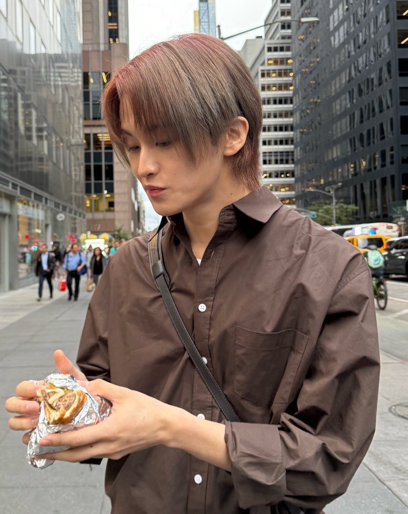 อยากมีแฟน แต่นี่คือสเปคกุ ก็สมควรที่จะโสดนะ 

อืม