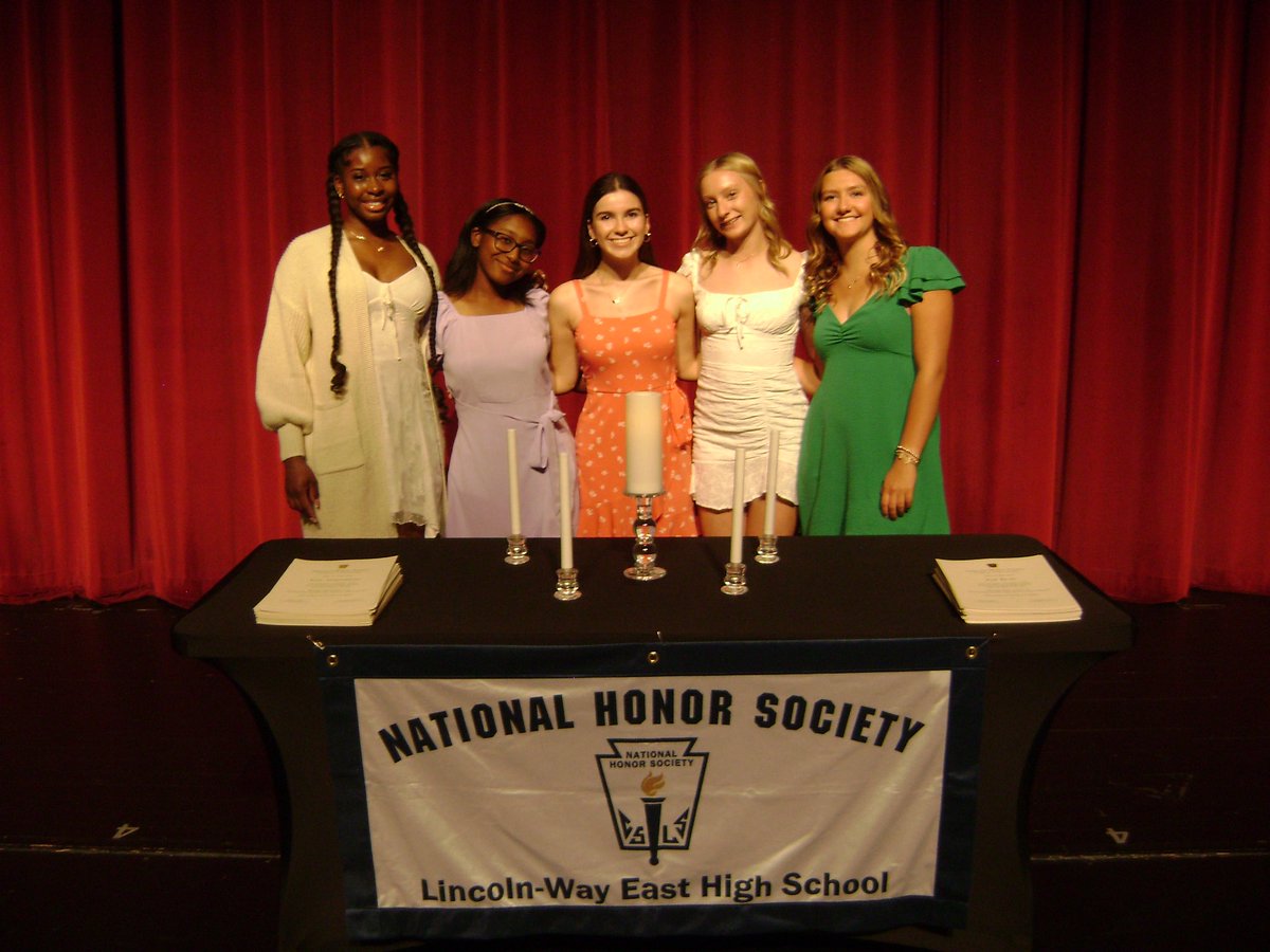 Jessi Szafoni (@jessiszafoni) on Twitter photo Not only a great weekend on the field, but also an incredible week at LWE! I was so honored to be recognized as the National Honor Society Vice President at the Induction Ceremony last night for our Junior Inductees! <a href="/LWE_SB/">LWE Softball</a> @ExtremeNat18USB Not only a great weekend on the field, but also an incredible week at LWE! I was so honored to be recognized as the National Honor Society Vice President at the Induction Ceremony last night for our Junior Inductees! <a href="/LWE_SB/">LWE Softball</a> @ExtremeNat18USB