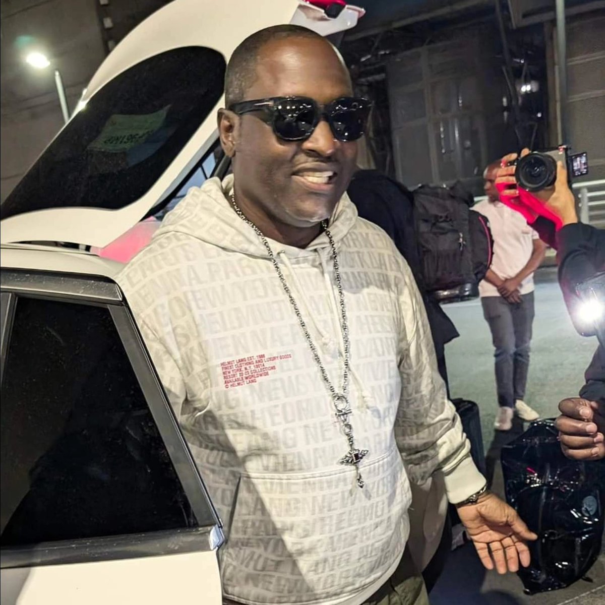 JGsRoses's tweet image. Repost from @marcuswildstyle 

Thank you for sharing! 

South Africa..*
We Are Here..*
Get Your Tickets 
Johnny Gill Live. *

#jgsroses #johnnygill #concerttime #southafrica