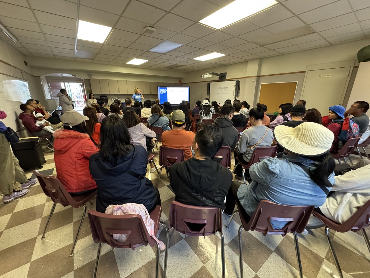 ccruzer81's tweet photo. STOP SCHOOL CLOSURES @SFUnified
Sad day for everyone to find out your kids school @sfusdjeanparker is possibly closing next year. #Findanothersolution #SFUSD #Reconsider #ParentUnited https://t.co/LnWomcj7Fi