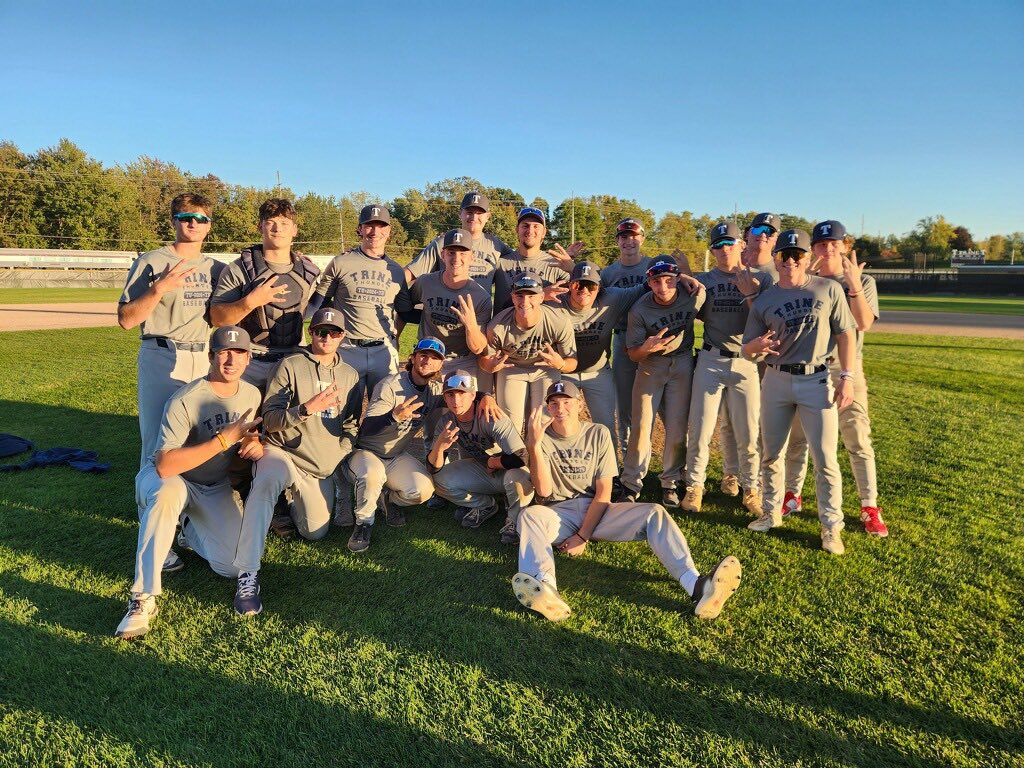 Thunder Baseball wrapped up its great fall season today with the championship game of the traditional Navy, Gold, and White series, Congratulations to this year’s champion, White team. We are excited for the start of the 2025 season.