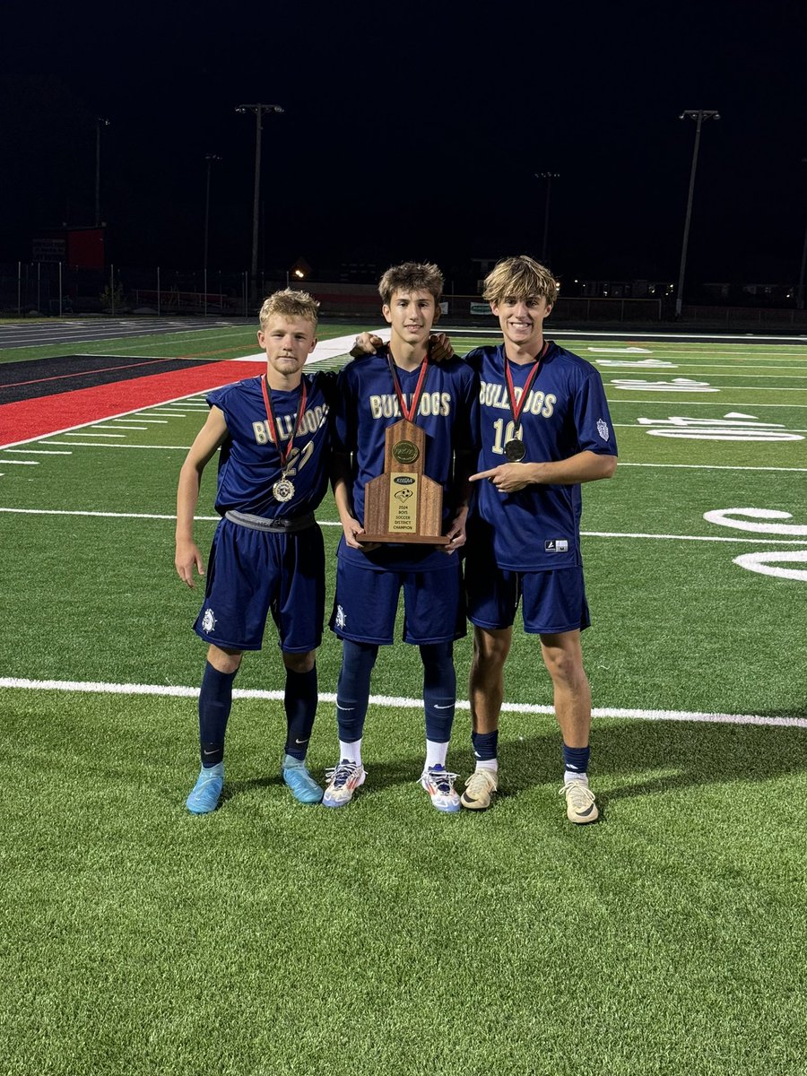 FAIRDALE BULLDOGS tweet media