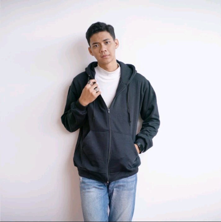 Zip hoodie ✨

s.shopee.co.id/609T6Nk8WW