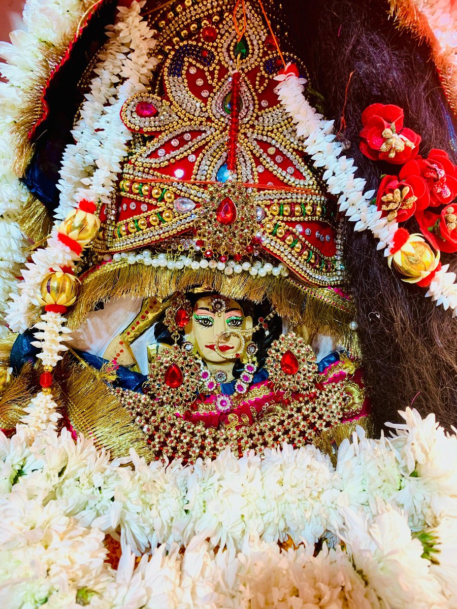 ShwetaMittal20's tweet photo. तेरी दया का अंत नहीं 
करदे दूर मुसीबत मेरी🔱
मै खड़ा द्वारे पे 🙏 https://t.co/SB7b5Ropow