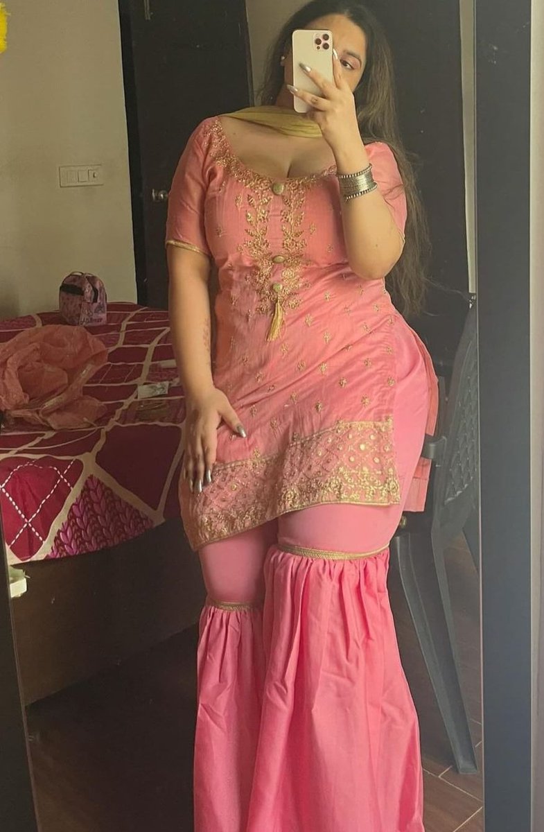 Z4Zaina's tweet photo. اگر میں آپ کو اپنا دل دے دوں تو آپ مجھے اپنا کیا دیں گے؟ 
🤔🤔 https://t.co/aL5lq6Cbuy
