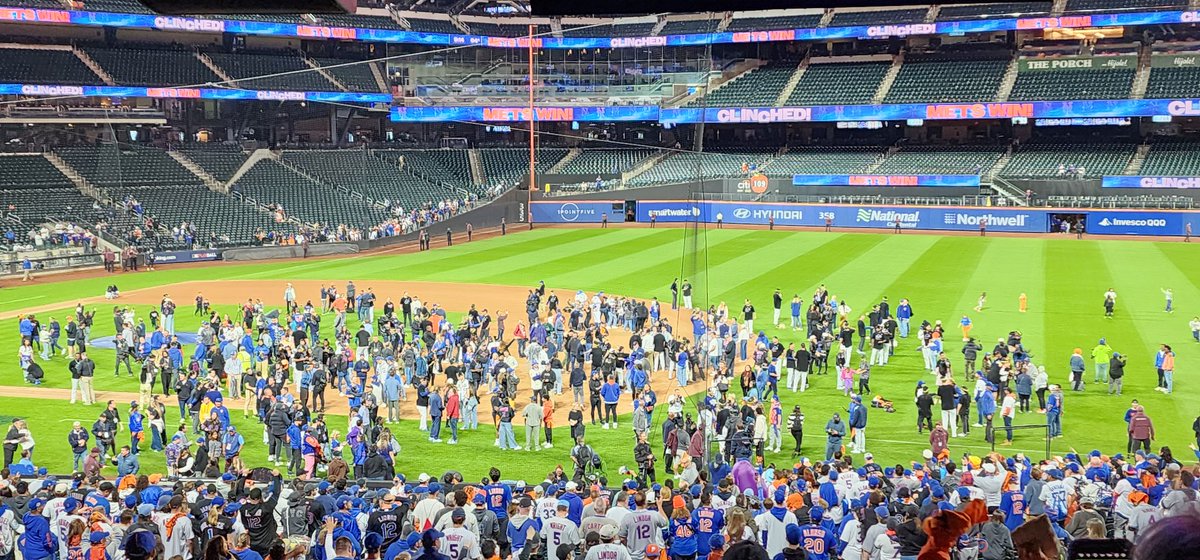 METS WIN 

What a special night, We're going to the NLCS!!! #LGM