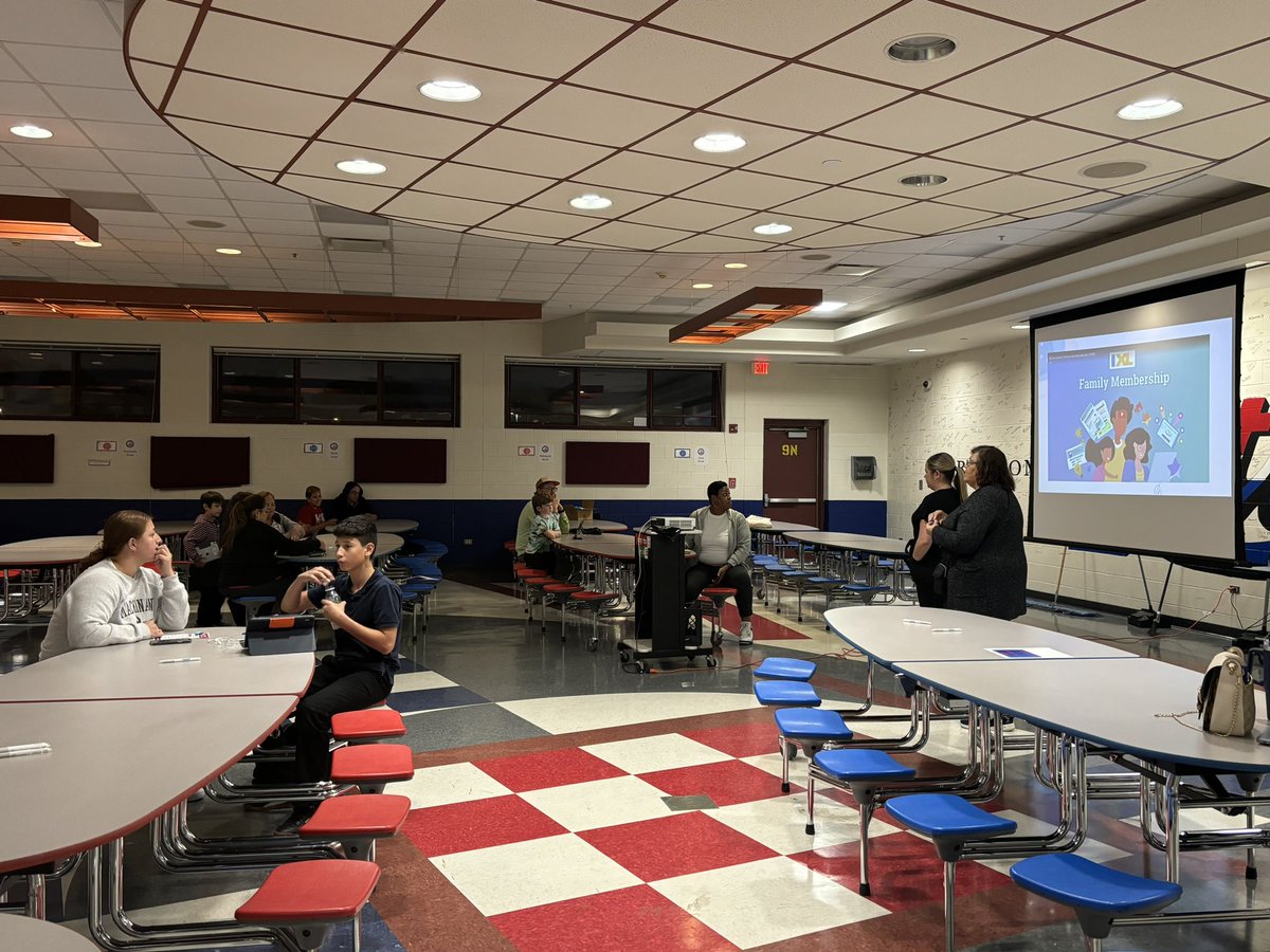 Samantha Shuman (@samshuman24) on Twitter photo Such a great night with our D100families at our What’s Possible Night! It was great to see families learning from their students! A special shoutout to all of our presenters!! <a href="/LaraGusel/">Lara Gusel</a> <a href="/ConicDal/">Katie Grunow</a> <a href="/Lukasiewicz5/">Mrs. Lukasiewicz</a> <a href="/mrblglvz/">Maribel Gálvez</a> <a href="/ms_walinskiKOM/">Veronica Walinski</a> @cscottHIA #d100inspires #d100inspira Such a great night with our D100families at our What’s Possible Night! It was great to see families learning from their students! A special shoutout to all of our presenters!! <a href="/LaraGusel/">Lara Gusel</a> <a href="/ConicDal/">Katie Grunow</a> <a href="/Lukasiewicz5/">Mrs. Lukasiewicz</a> <a href="/mrblglvz/">Maribel Gálvez</a> <a href="/ms_walinskiKOM/">Veronica Walinski</a> @cscottHIA #d100inspires #d100inspira