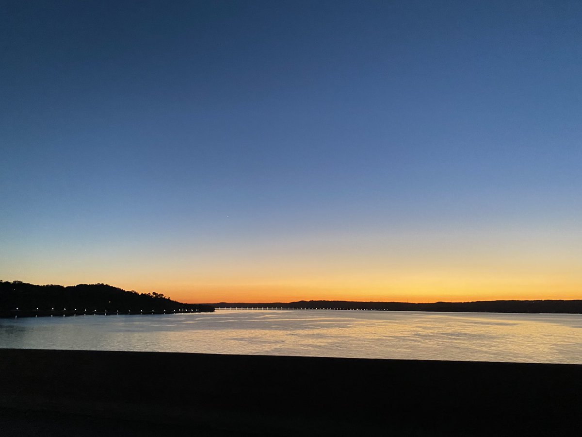 Emily Rose tweet media