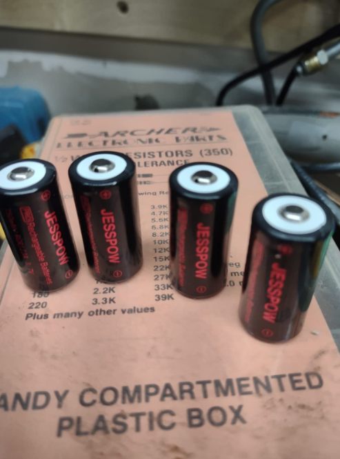 Jesspowus's tweet photo. 🔋🚨Save Money with Rechargeable!
Recharging battery give me a sense of accomplishment. I have a couple of flashlights that use these battery and I hate buying new battery and throwing away the old.
https://t.co/9p7H7O67hD

#sensor #Lithium #batterysafety #battery #USA #Fy #edc https://t.co/lrbjYD05Oi