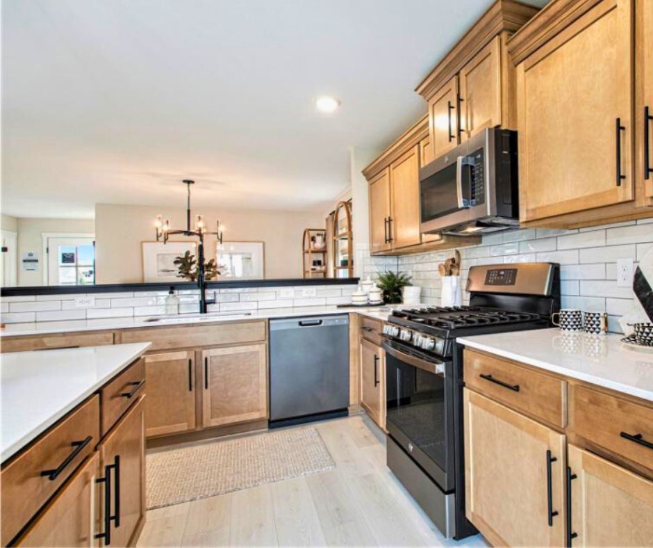NewHomeSource.com (@newhomesource) on Twitter photo Whip up a feast or savor a quiet dinner in your modern kitchen from <a href="/AllenEdwinMI/">Allen Edwin Homes</a>! With a blend of style, functionality, and luxury, experience inspired cooking in the Elements 2390 and Integrity 2280 series kitchens. Your dream kitchen awaits: snip.ly/6zdreu 🏡💯✨ Whip up a feast or savor a quiet dinner in your modern kitchen from <a href="/AllenEdwinMI/">Allen Edwin Homes</a>! With a blend of style, functionality, and luxury, experience inspired cooking in the Elements 2390 and Integrity 2280 series kitchens. Your dream kitchen awaits: snip.ly/6zdreu 🏡💯✨