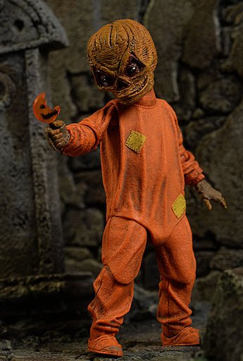 Oooh.. Leatherface and creepy puppet guy from Saw in Fortnitemares!  Now just show me Sam from Trick r Treat and I will be super excited!!

#Fortnitemares