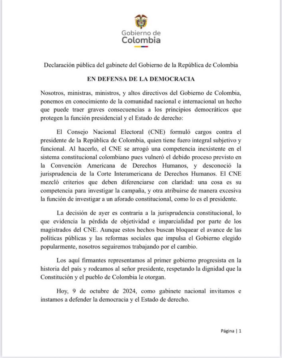 Es peor que un crimen, es un ERROR nefasto la decisión del CNE de abrir investigación contra el presidente <a href="/gustavopetro/">Gustavo Petró</a>. Se carga la constitución, la democracia, la voluntad y la renacida esperanza popular. Aseguraron un puesto en la historia universal de la infamia.