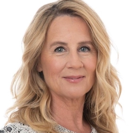 anyonewantchips's tweet image. Remember when GOP Senators dismissed Christine Blasey Ford's sexual assault allegations against Brett Kavanaugh for not being corroborated. Turns out that was the plan: the orange mob boss kneecapped the probe, buried the tipline &amp;amp; told the FBI to ignore corroborating evidence.