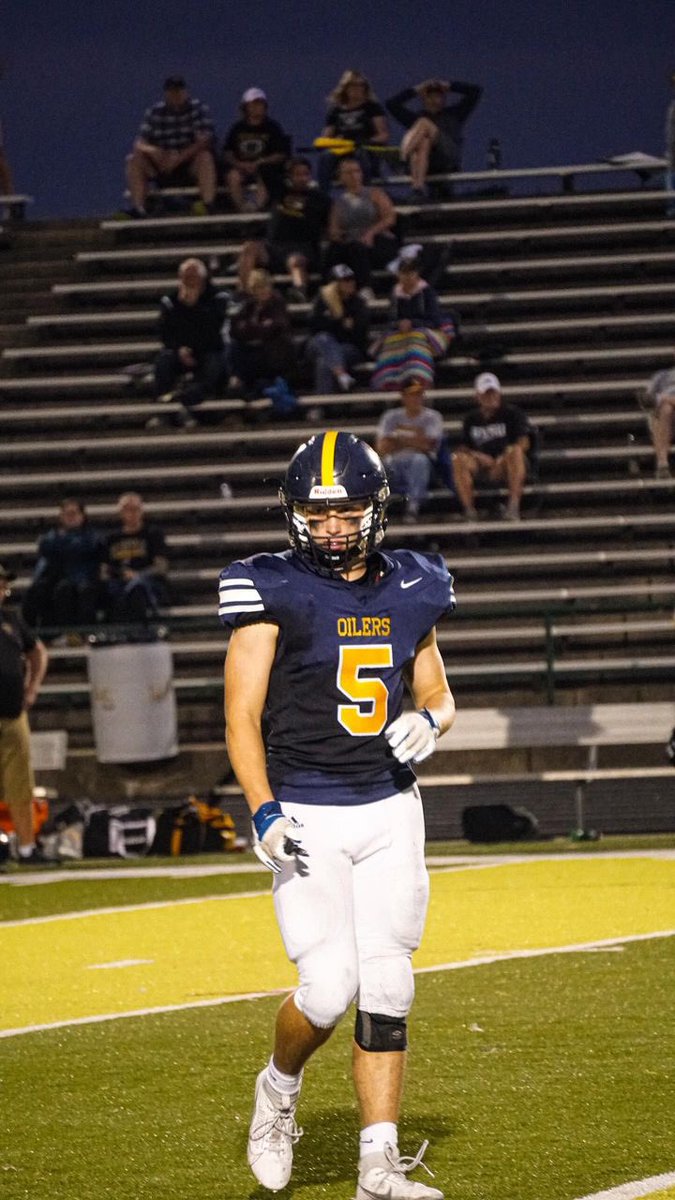 TorryGagneJr's tweet photo. Weeks 4-6 Highlights

https://t.co/wC3qZaBMRI

@fbcoachmac @espnrece @svlsports @MIexposure @MichFBFrenzy @TheD_Zone @alex_pallone @PrepRedzone https://t.co/j3b6UGzDKL