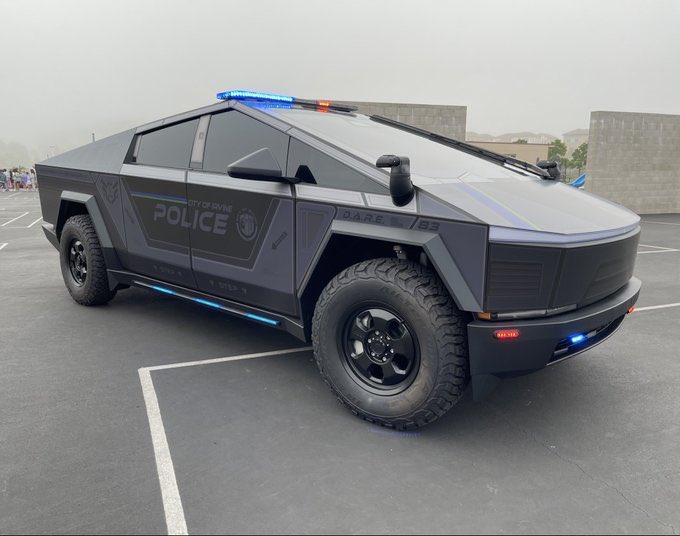 SawyerMerritt's tweet photo. 🚔 https://t.co/4UCKrMIsmd