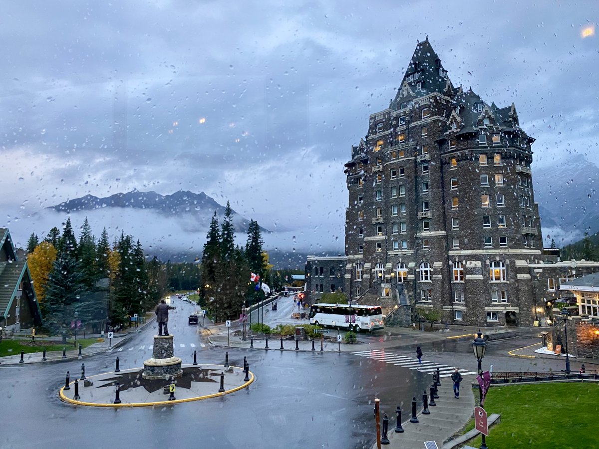 AFPA’s Jason Krips honored fallen firefighter Morgan Kitchen at the <a href="/albertaforests/">AFPA</a> conf, with a moment of silence for Alberta’s firefighters. @BanffMayor Corrie DiManno welcomed attendees saying, “Your success has a real impact on our communities.” #AFPA2024 #Forestry