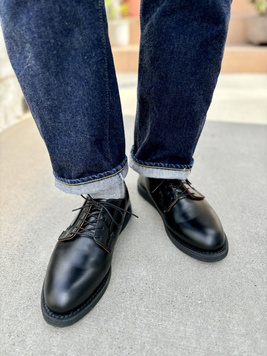 toshi8211_tw's tweet photo. #今日の靴 #着用記録
ブラックシャパラルのポストマン101👞×リゾルト711👖

朝が寒かったのでエアロレザーのハーフベルトをデビューさせた👍🏻家での慣らし効果で最初から腕はスムーズに動く🥹w

#redwing #101 #RESOLUTE #RESOLUTE711 #SUGARCANE #WABASH #WORKVEST #AEROLEATHER #Halfbelt #Cordovan https://t.co/WOJlUPvrZV