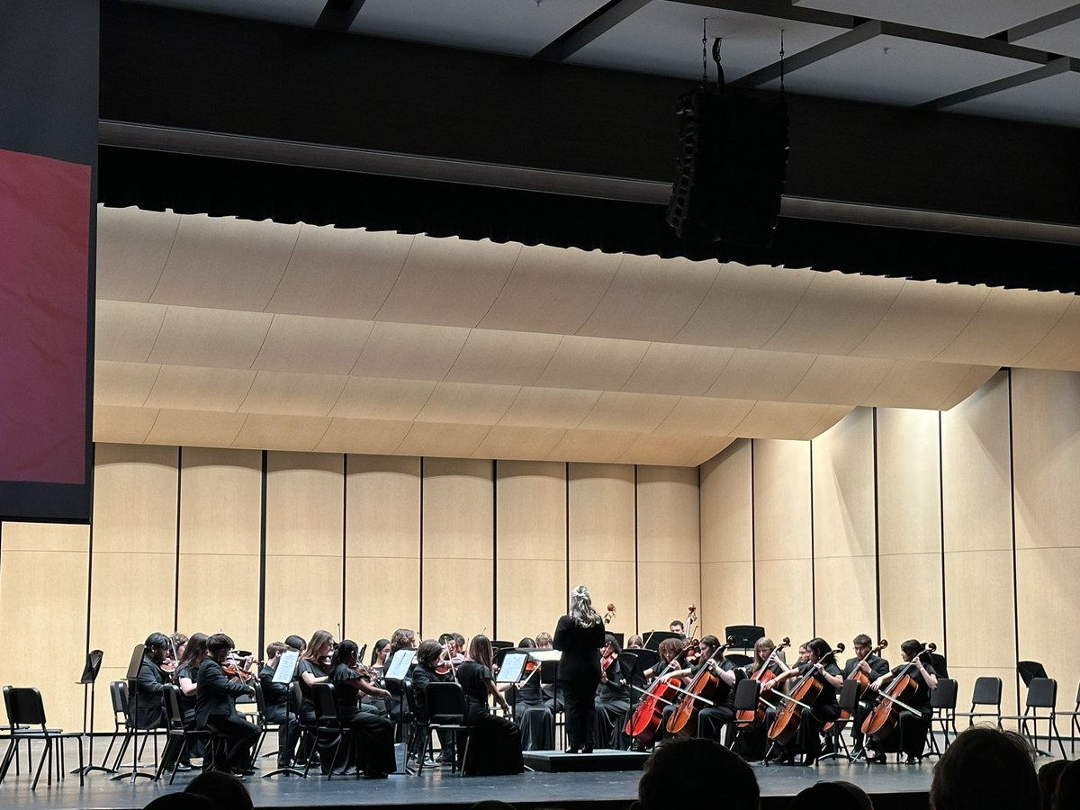 SCIS_Orch's tweet photo. Another outstanding Fall Concert by the @Clear_LakeHS Orchestras tonight!! So so so proud of the many former @SCIS_CCISD Cardinals representing on stage tonight 🥹💕 @CLHSOrchestra @CCISD_VPA @ClearCreekISD https://t.co/DRbXPLj3be