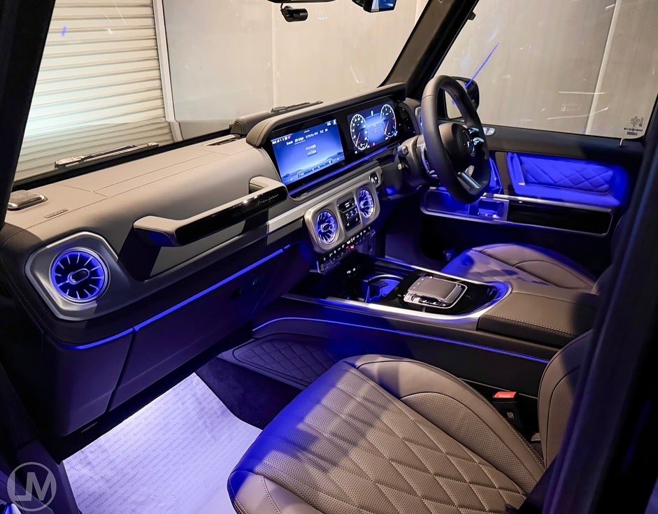 Lemon23013900's tweet photo. これは・・・🚙✨

#メルセデスベンツ
#Gクラス 
#G450d #納車 https://t.co/Z59OFsMDsf