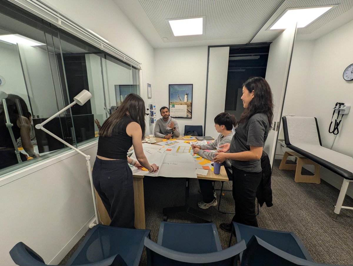 DT4Health's tweet image. 🧠 Today is #WorldMentalHealthDay – a day to recognise the importance of our mental health everyday. Today, our Validitron team held a 1 day Digital Mental Health Hackathon on creating equitable digital mental health technologies for underserved communities.