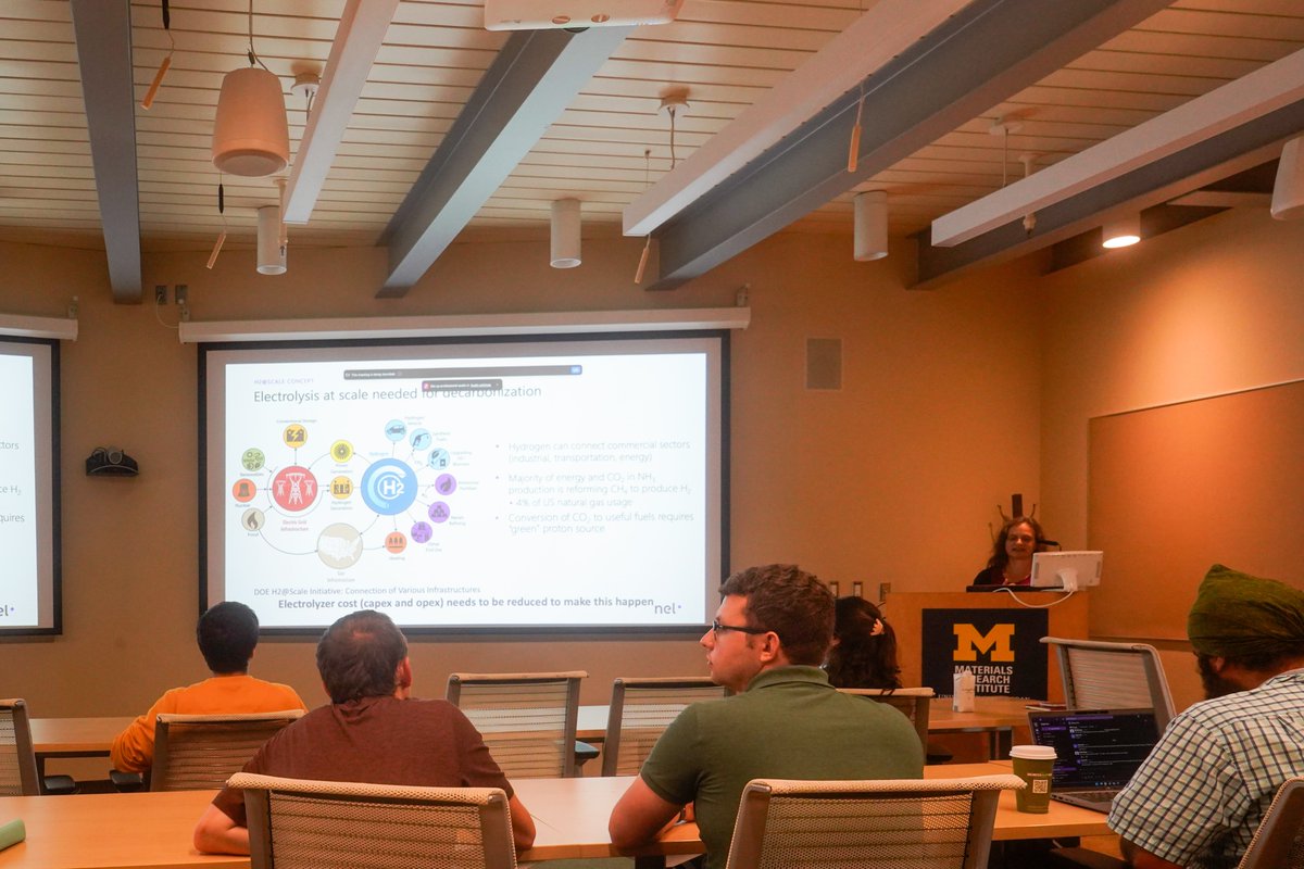 ECS_UMich's tweet photo. We celebrate a fruitful month of September! Kathy Ayers, vice president of @nelhydrogen, gave an engaging talk on MI Hydrogen. We also attended a @ECS_Detroit seminar hosting @YingShirleyMeng!
Congrats to Daniel Liao and Chris Woodley who won 1st and 2nd best poster at the event! https://t.co/BgrFWFwNdO