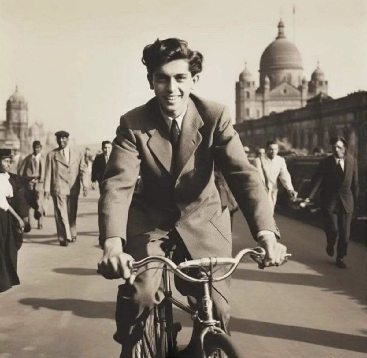 devhimanshuu's tweet image. If &quot;Live a Life that everyone will remember&quot; is a person 
#RIPRatanTata
#RatanTataSir