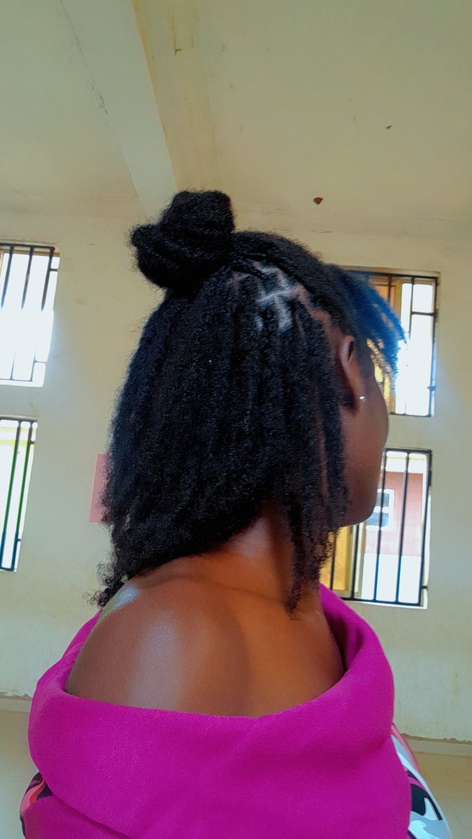 Beegirlcreates's tweet photo. God knows why he didn't give me front hair and bumbum, cos nobody would have seen anything in this world.

I would have overdone the shakara I have in me and I would be begged to stop.

Good morning
What will you be doing today? https://t.co/AZjKwxPIyo