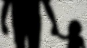 policia's tweet image. Hoy es el Día Mundial para Prevenir la #Explotación, los #Abusos y la Violencia Sexuales contra los Niños y Promover la Sanación

Muchos jóvenes son víctimas de conductas sexuales inapropiadas y  explotación

Tenemos que protegerlos...¡#DENUNCIA! 

#NoAlAbusoSexualInfantil